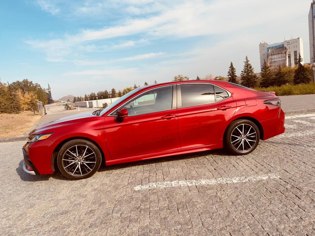 Продам Toyota Camry 2.5, 2022 года, б/у