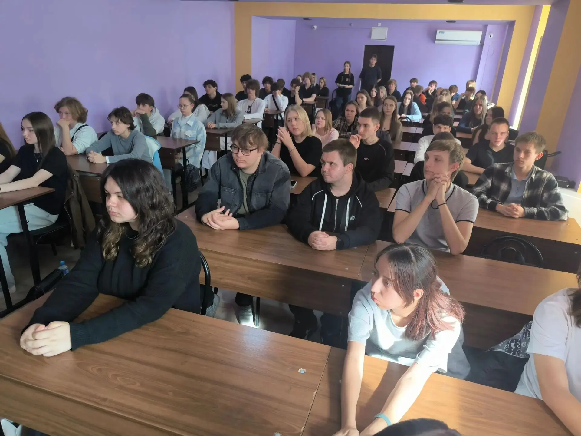В ККИ РУК сегодня,  в корпусе на улице Седина прошло профилактическое мероприятие «Патр...