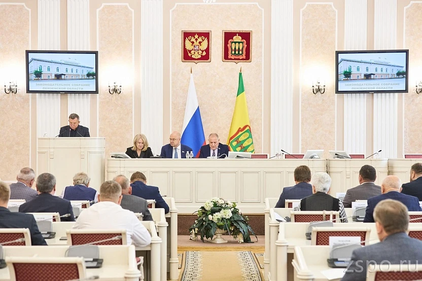 Вадим Супиков: Пензенская область — один из лидеров в РФ по развитию дорожной сети в ра...