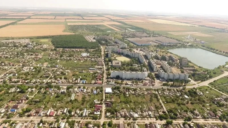 Сегодня отмечается День Азовского района.