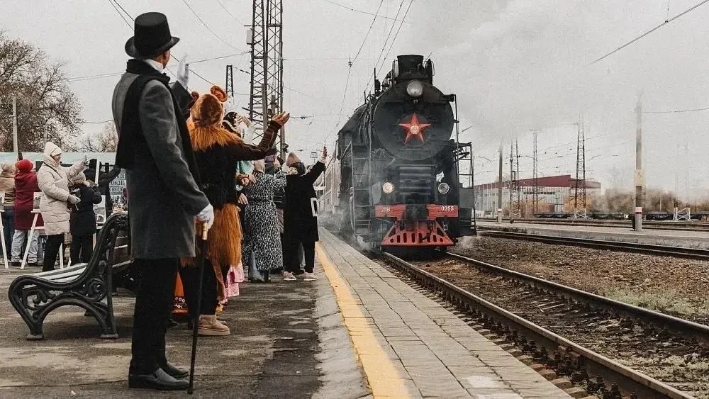 🚂17 октября из Челябинска в Миасс отправится ретропоезд, который перенесет пассажиров ...