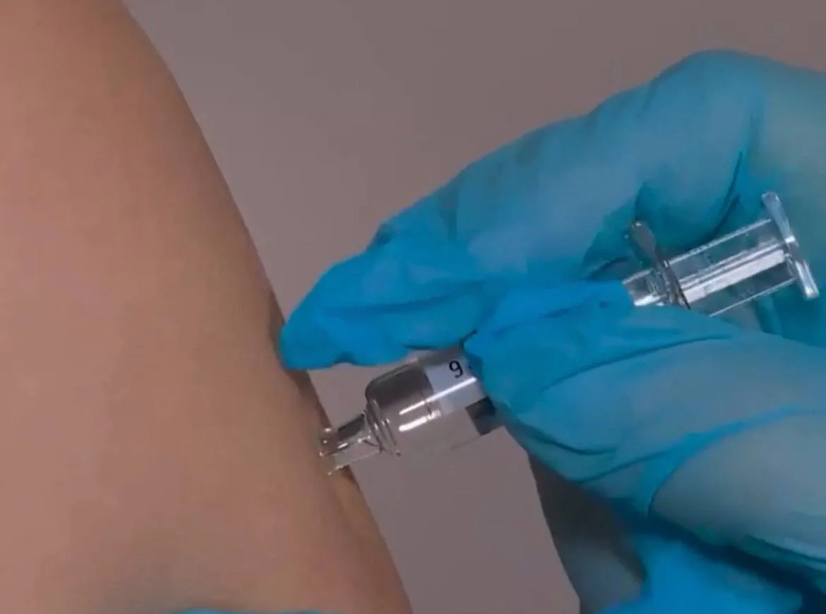Жители Запорожской области начали прививаться от гриппа💉