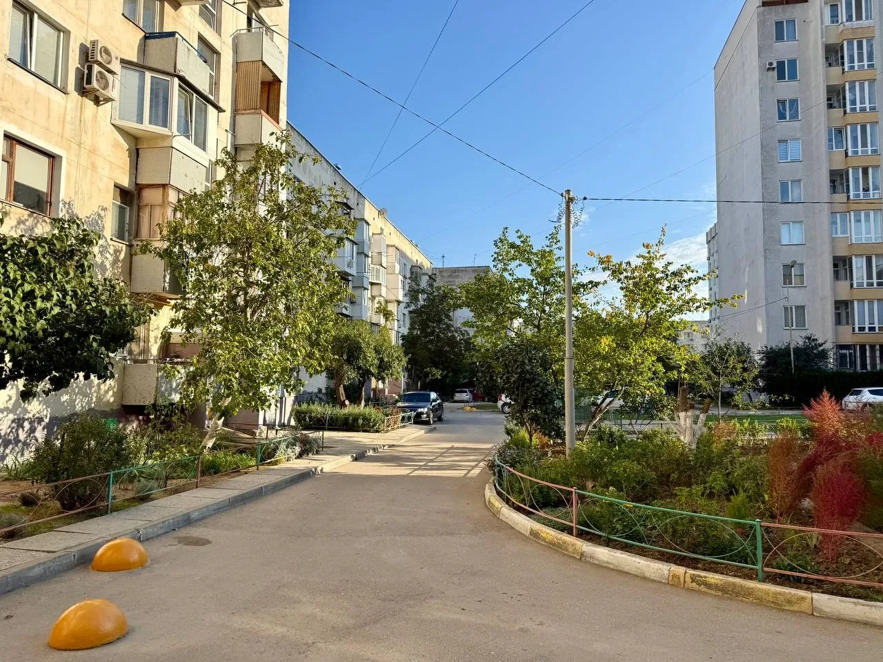Во дворе на 9 Мая могут появиться парковка и спортплощадка