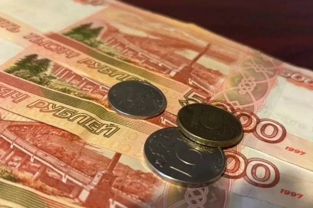 Новосибирская область заняла 32-е место по уровню зарплат