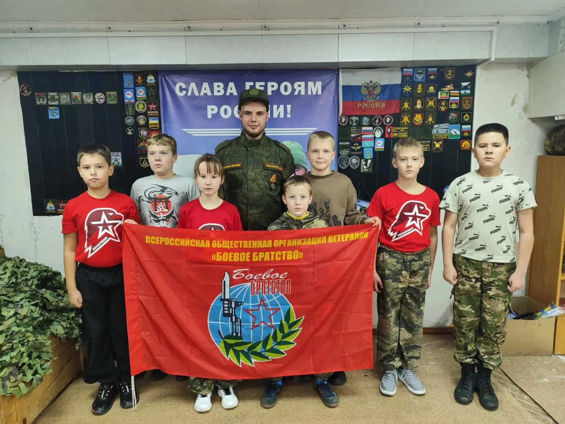 🇷🇺 Встреча, которая вдохновляет: ветеран СВО Данил Никифоров в гостях у «Орлят»!