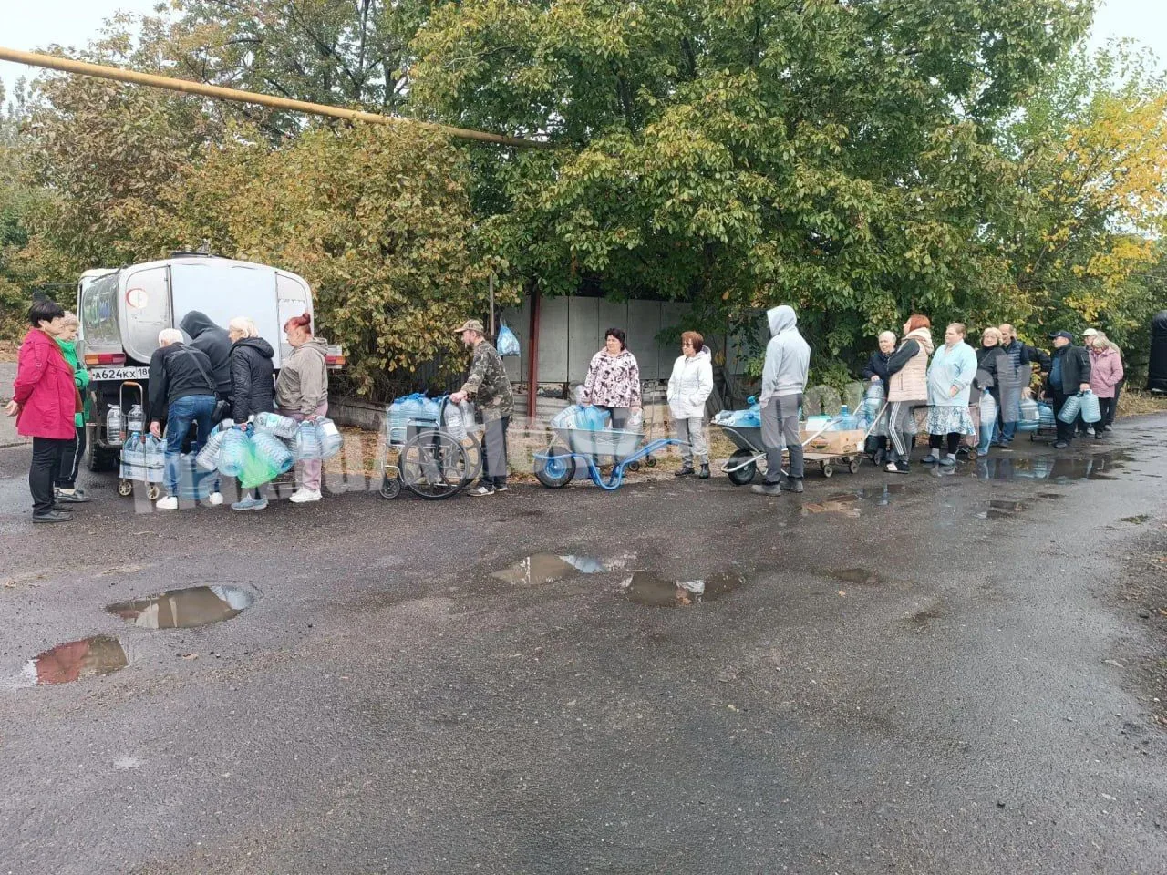 ⚡️Донецкие производители продолжают поддерживать жителей Киевского района, где сохраняе...