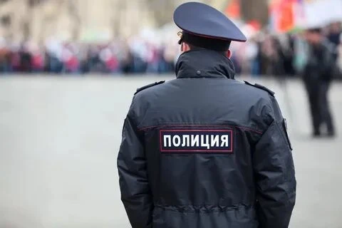 В Саратове экс-полицейский получил срок за помощь нелегалам