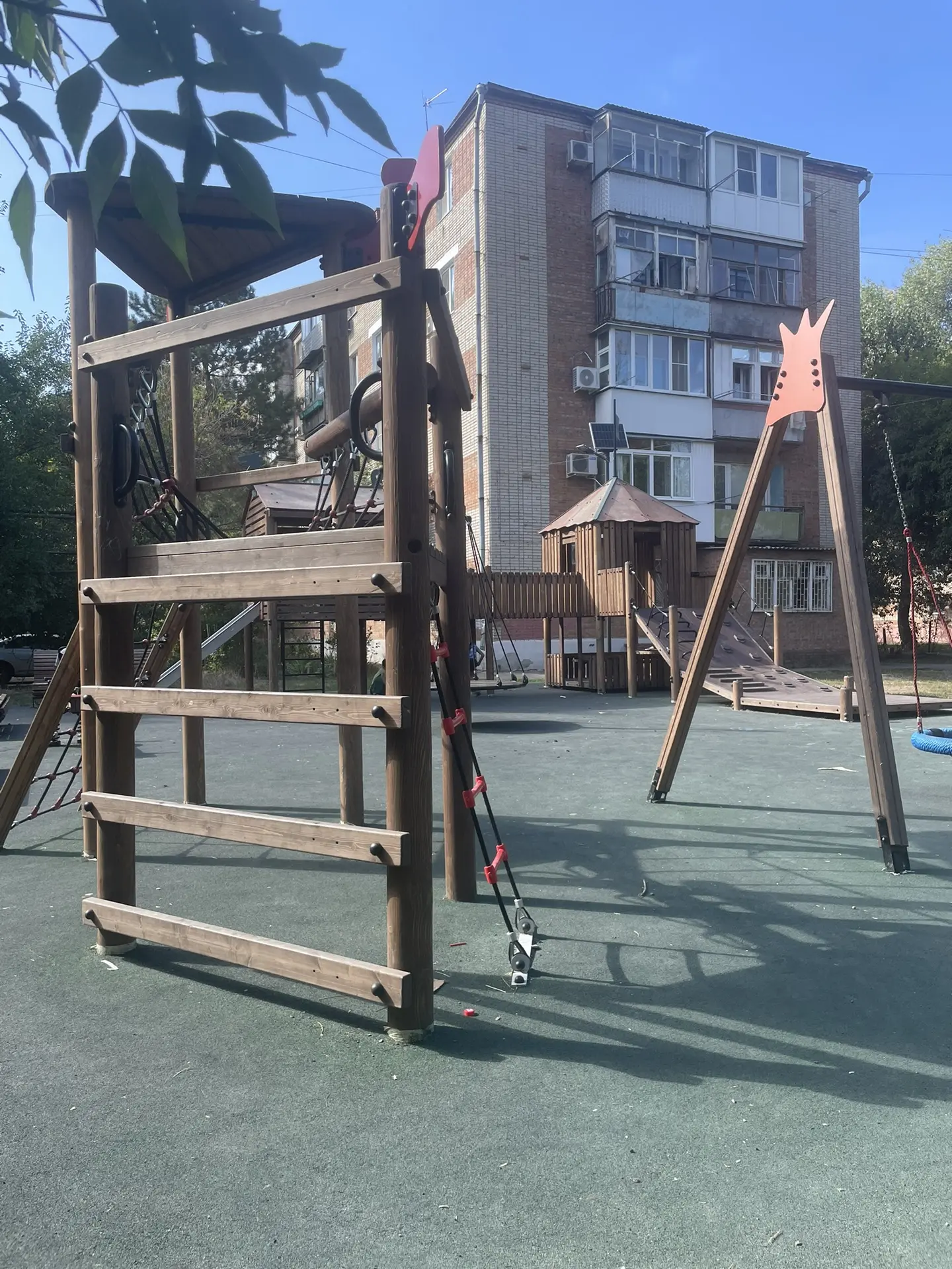 В Таганроге ракетную опасность отменили, и можно в вечернем чате обсудить будничные темы