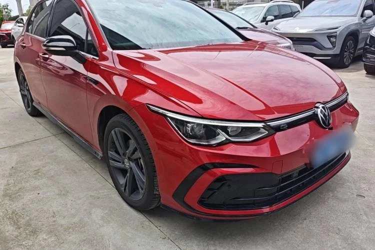 Volkswagen Golf 8