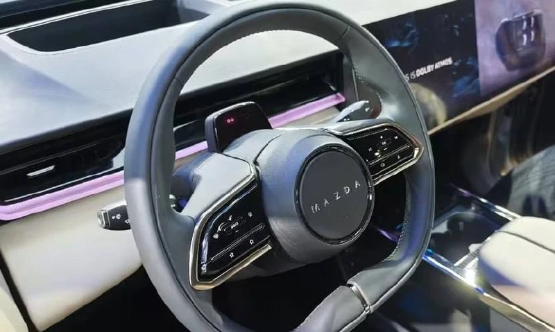 🚘 Mazda придумала «прицел» для правильной посадки за рулём