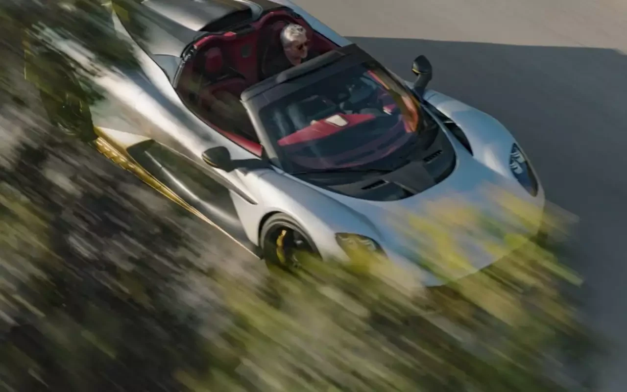 Aston Martin Valhalla Spider: 200 или 350 км/ч в зависимости от крыши