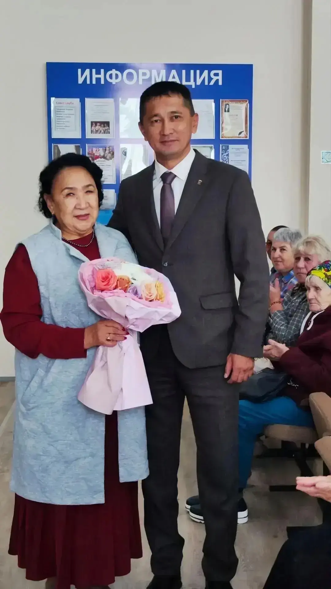 Дорогие жительницы сёл! Милые бабушки, мамы, девушки! От всей души поздравляю вас со Вс...