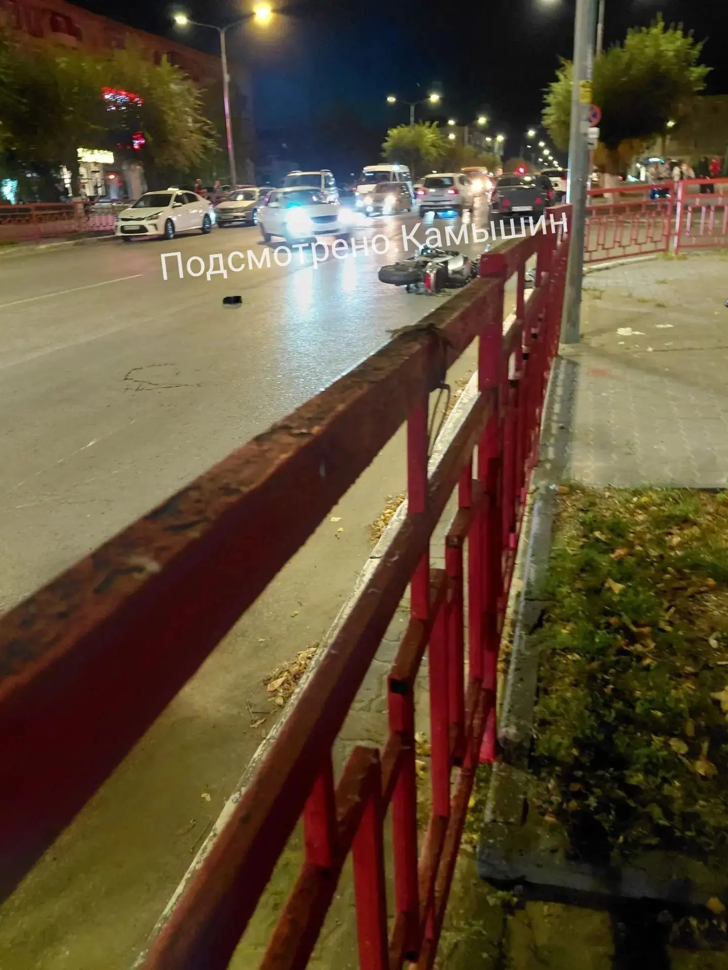 😱На улице Ленина произошло дтп с участием мотоцикла. Очевидцы сообщают что на месте пр...