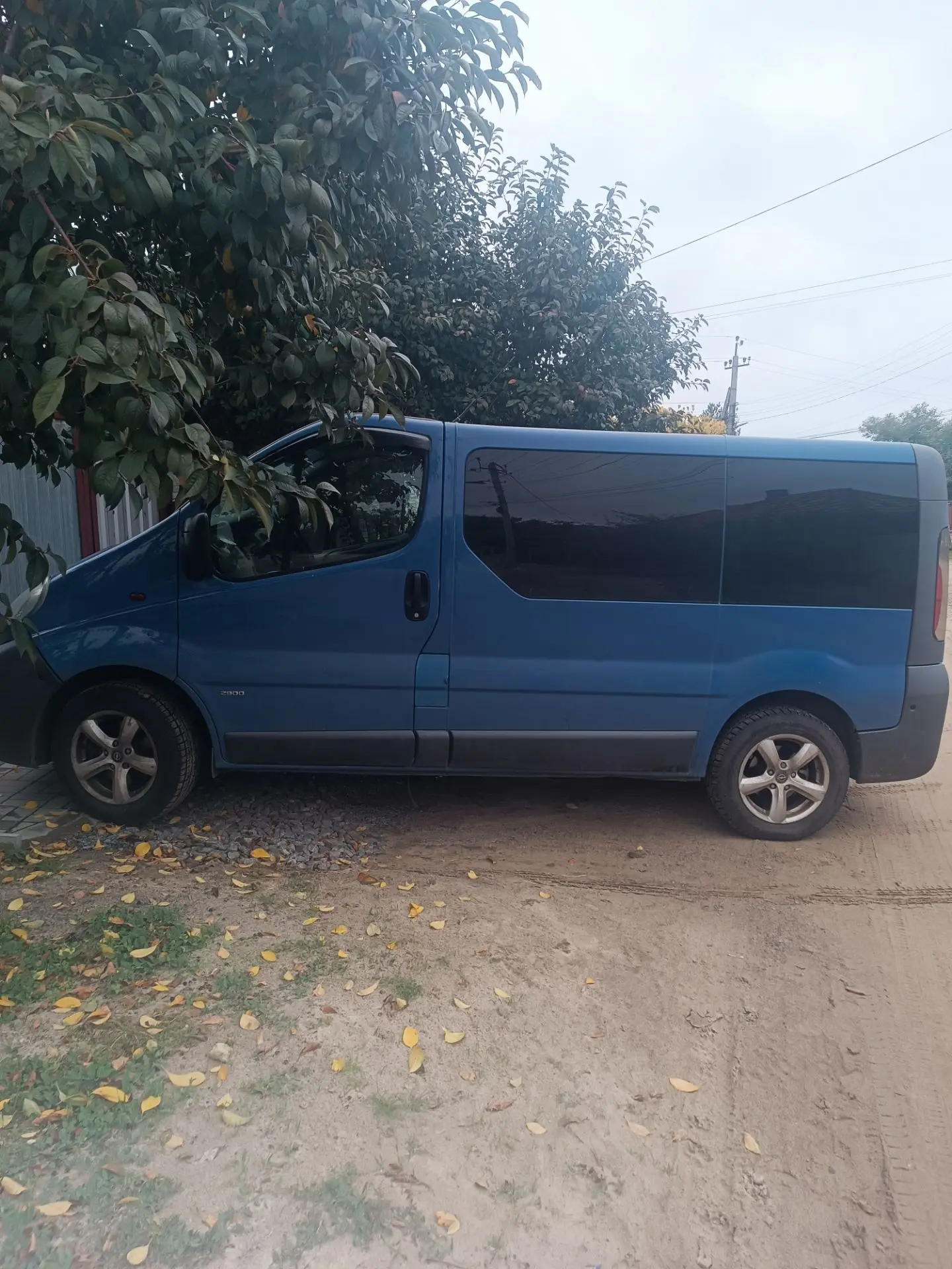 Ищу работу на своём автомобиле! Контактный номер телефона +79900203535