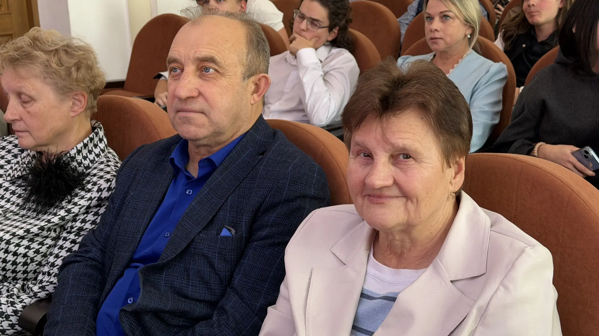🎉 С Днём учителя и с Днём среднего профессионального образования! 🎉