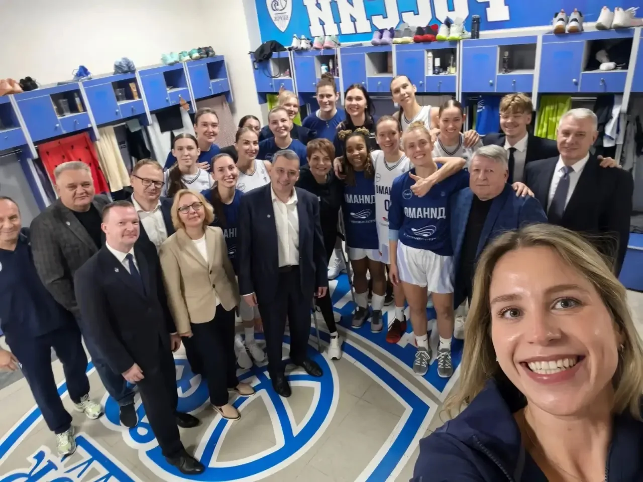 ⛹️‍♀️ Большой баскетбол возвращается в Курск. Сегодня прошёл первый домашний и победный...