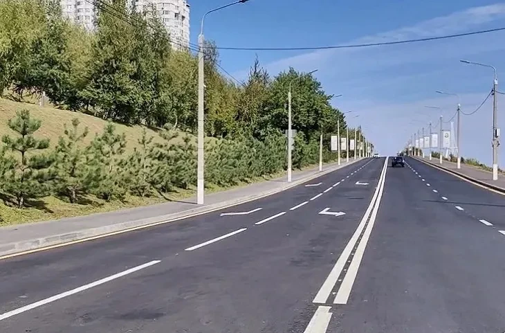 В Волгограде закончен ремонт одной из главных магистралей Центрального района – 7-ой Гв...