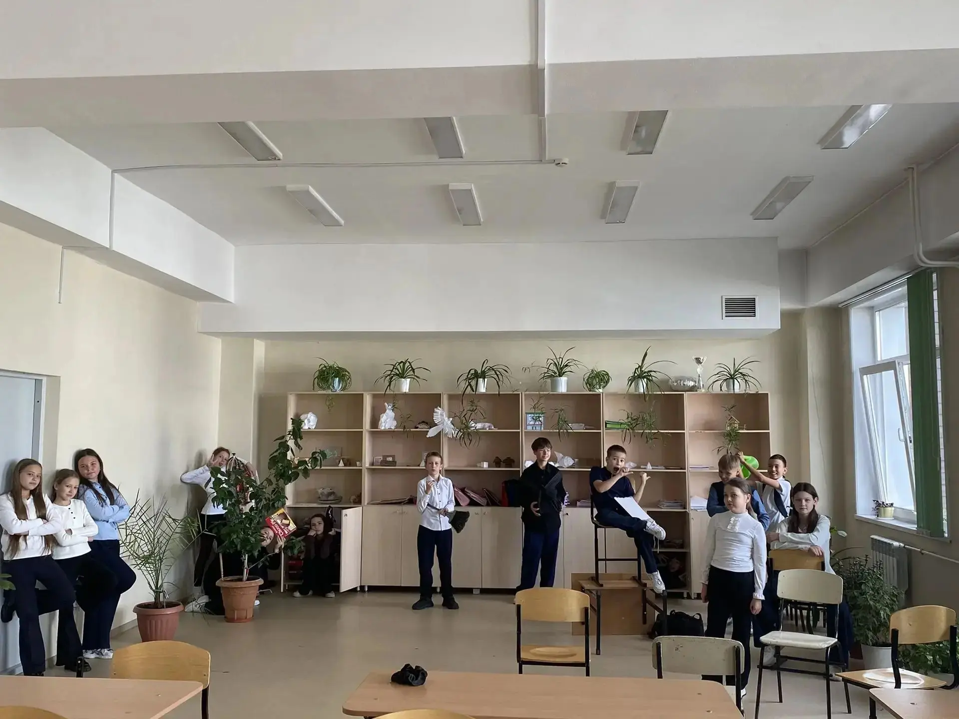 📵 Отложите гаджеты — вперёд к живому общению!
