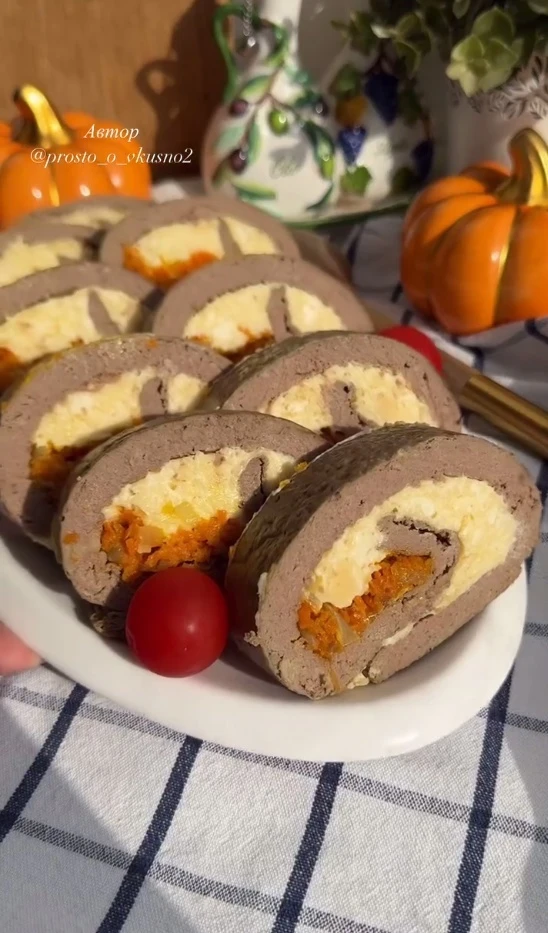 РУЛЕТ ИЗ ПЕЧЕНИ