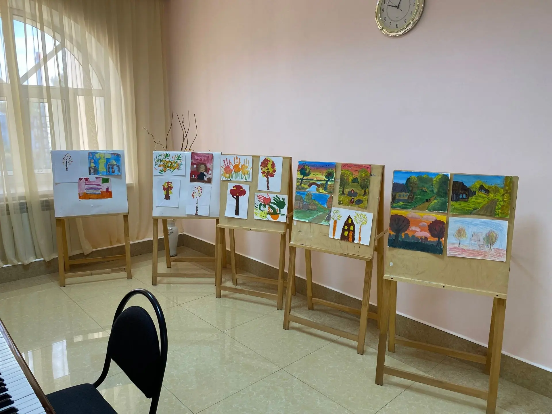 🍁🍂 «Осенний переполох» и «Осенняя абстракция»: выставка, где осень говорит на языке к...