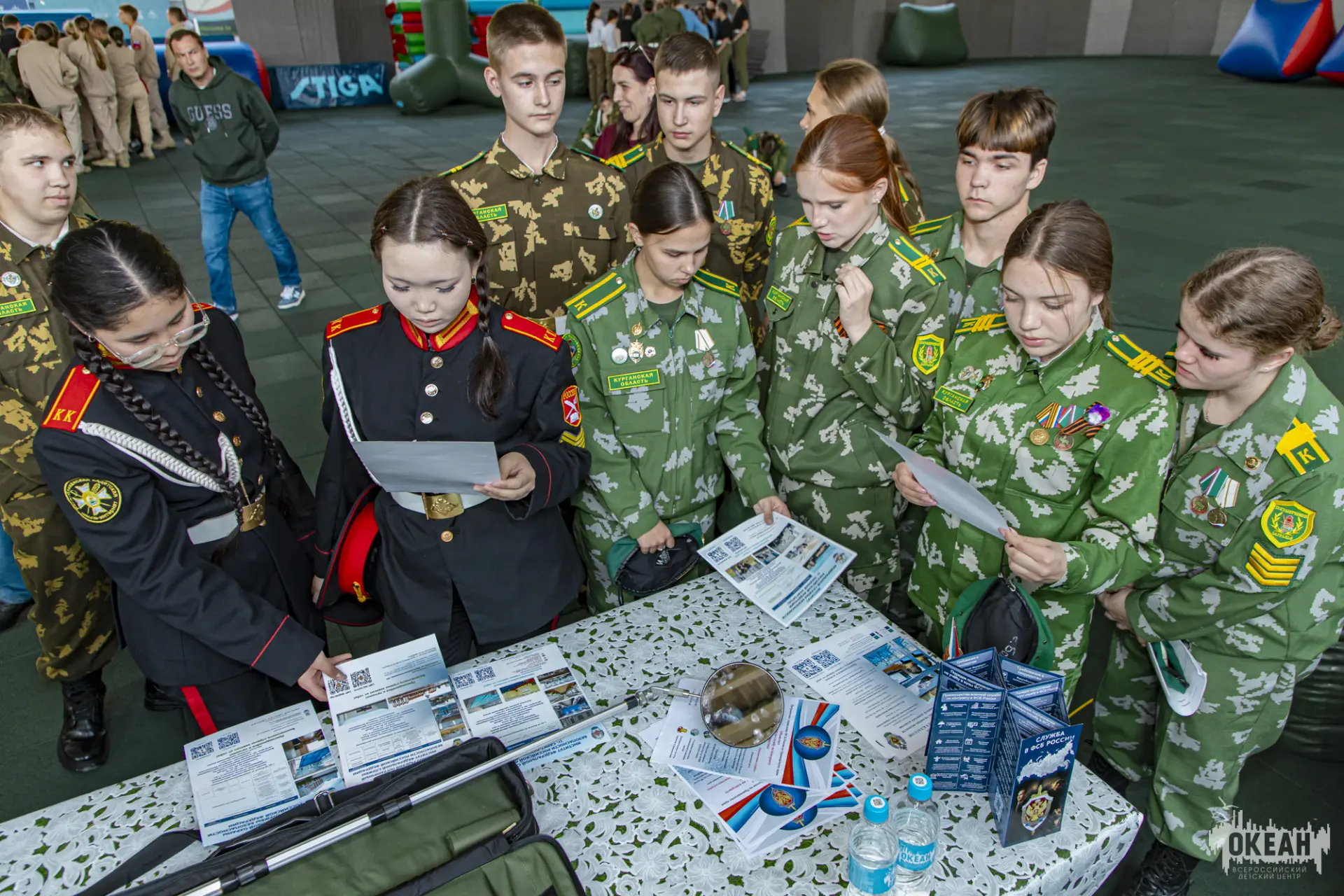Участники программы «На страже Родины» осваивают секреты пограничного контроля