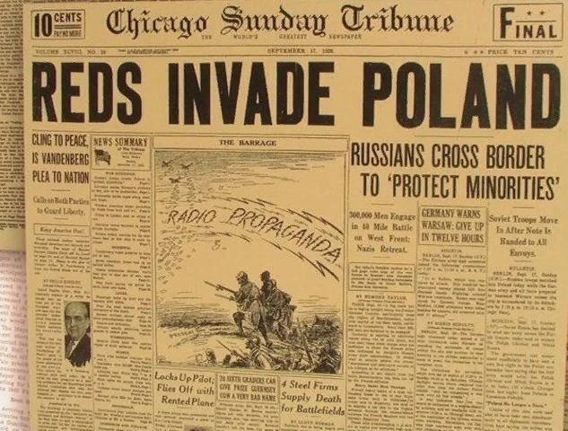 «Красные вторглись в Польшу». Заголовок газеты Chicago Sunday Tribune от 17 сентября 19...