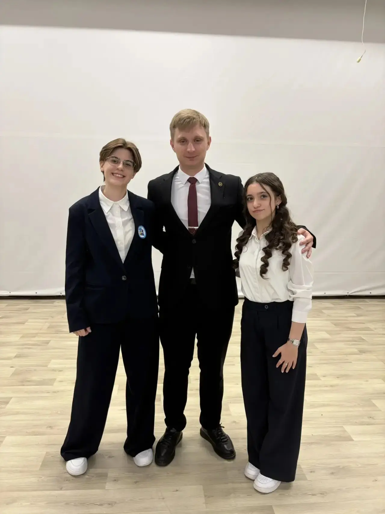 🏛 ВЗГЛЯД В БУДУЩЕЕ: В ШКОЛЕ № 151 СОСТОЯЛАСЬ ВСТРЕЧА С ДЕПУТАТОМ ГОСУДАРСТВЕННОЙ ДУМЫ ...