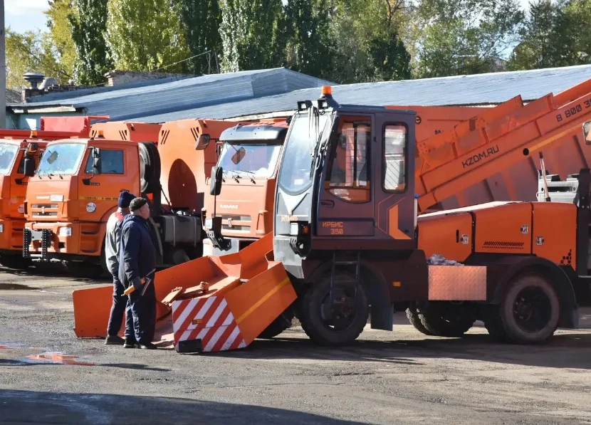 Мэр Сергей Шелест рассказал, как Омск готовится к снегу и гололеду