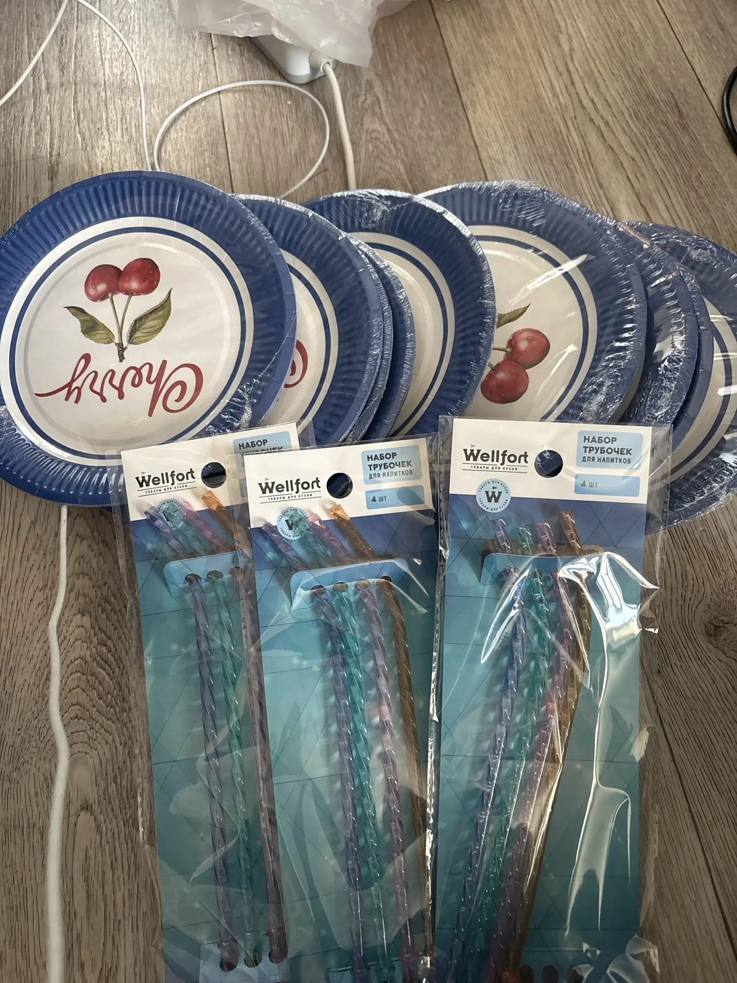 Тарелки 6шт упаковка =10₽