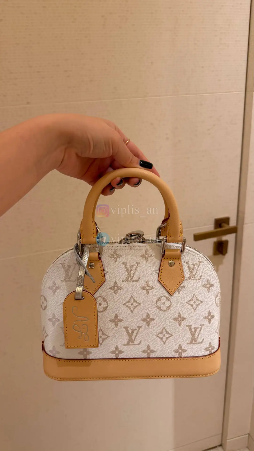 #LouisVuitton@viplis_official