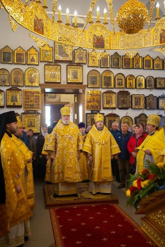 Престольный праздник в Ловчиково: в храме апостола Иоанна Богослова прошла торжественна...