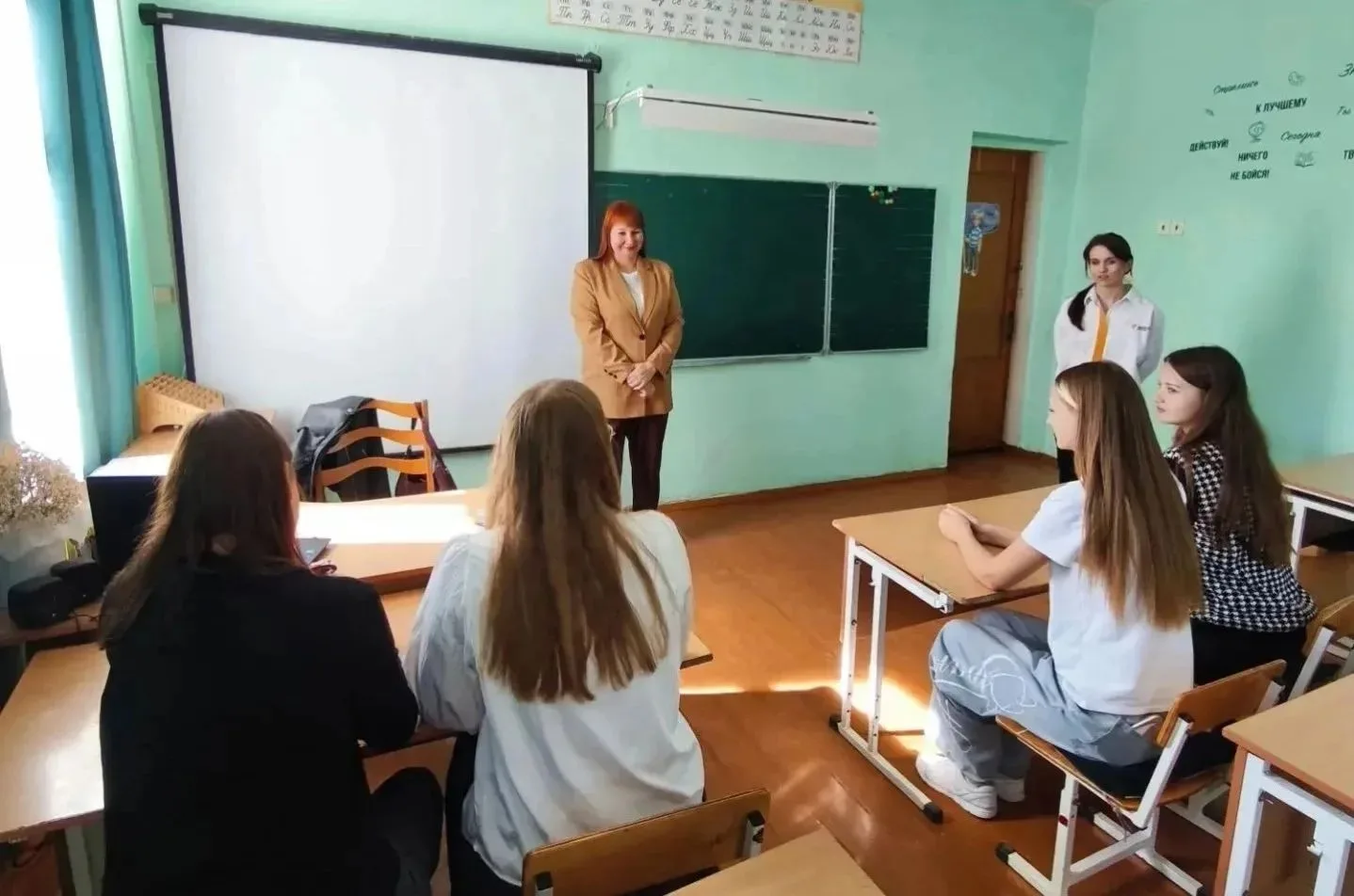 🚀 Школьное самоуправление в Мостовском: старт предвыборной кампании!
