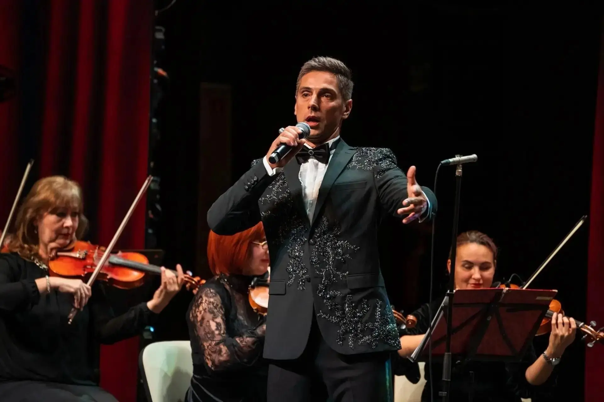 🎶 От Камчатки до Чебоксар: Алексей Тюхин выступил на музыкальных фестивалях