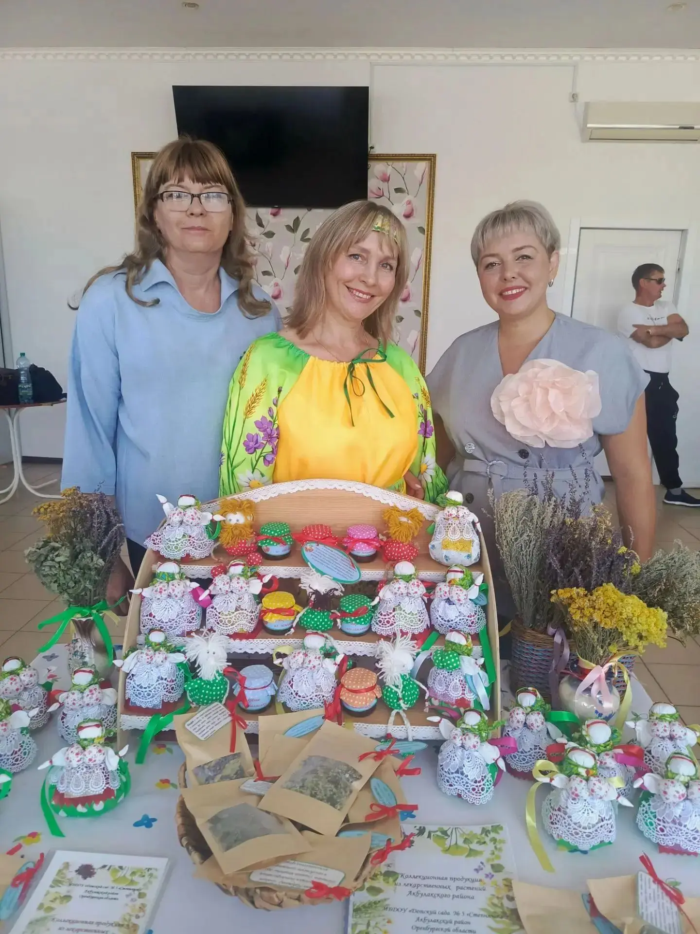 🎉 Праздничный концерт в РКДЦ «Колос» — настоящий праздник добра и благодарности! 🎉Ден...