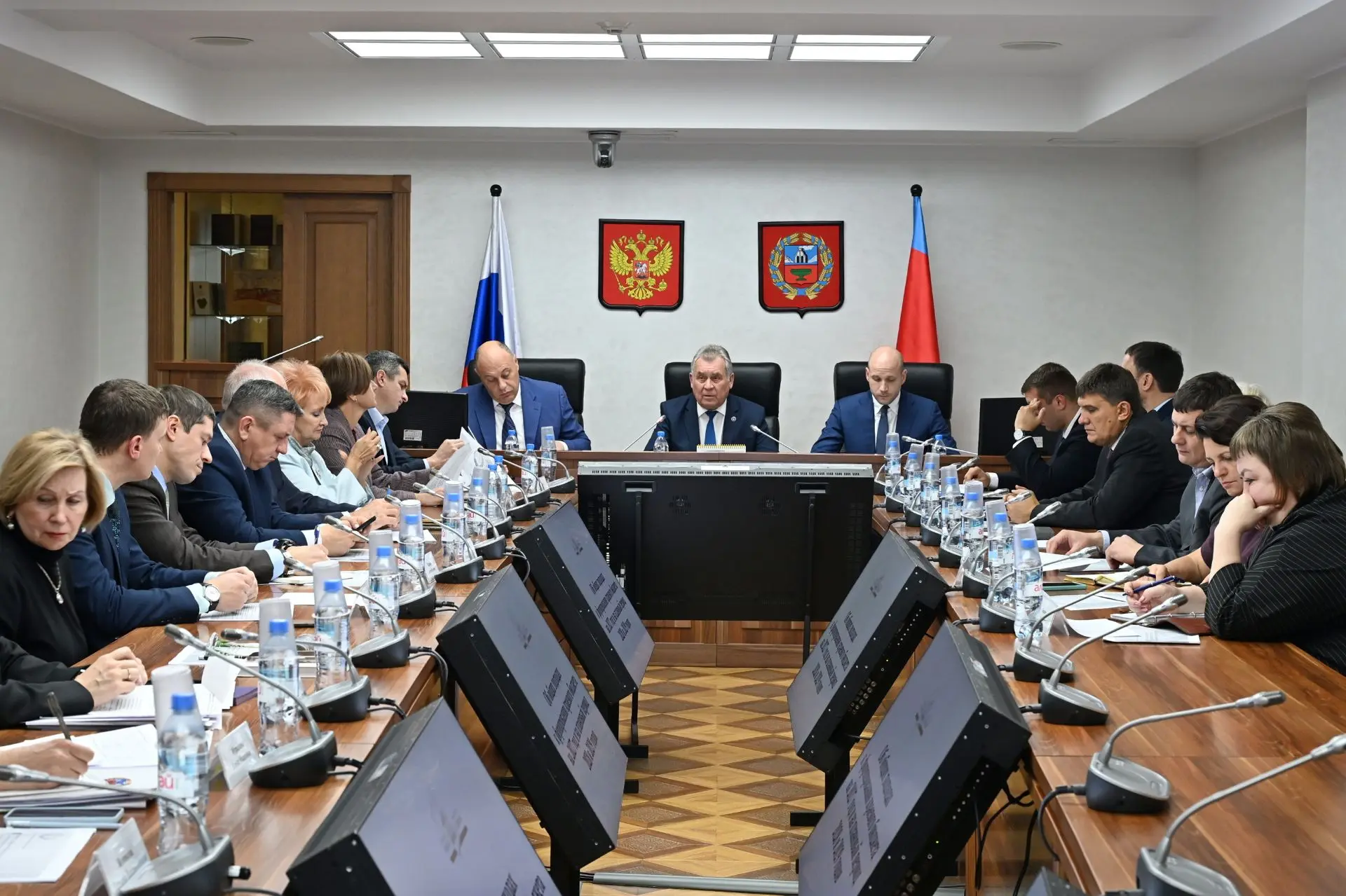 ✍️ Депутаты обсудили с Минфином подходы к формированию проекта краевого бюджета на след...