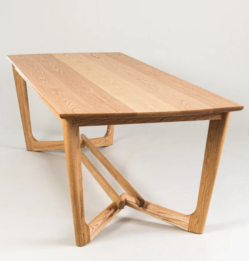 Стол от rhodrifurniture