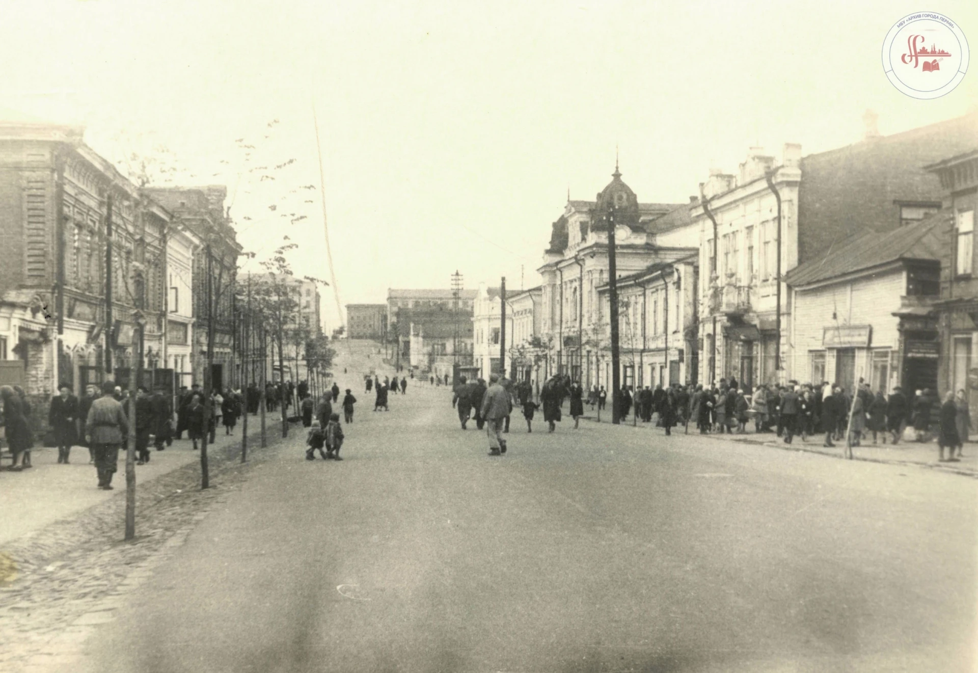 Вашему вниманию представляем фотографии улицы Куйбышева между улицами Ленина и Коммунис...