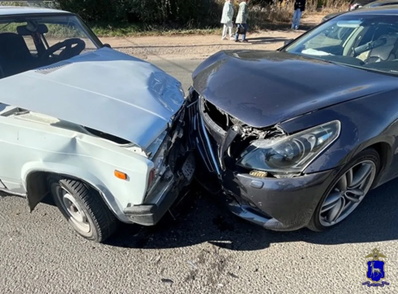 🚗 В Самаре в лобовом столкновении на перекрестке пострадали два человека