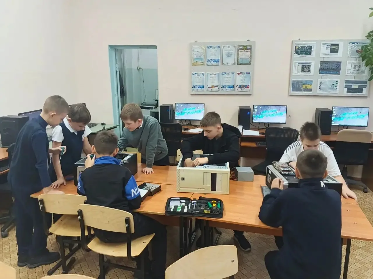 🧠 Практика, которая даёт уверенность: в объединении «Терабайт» ребята учатся не только...