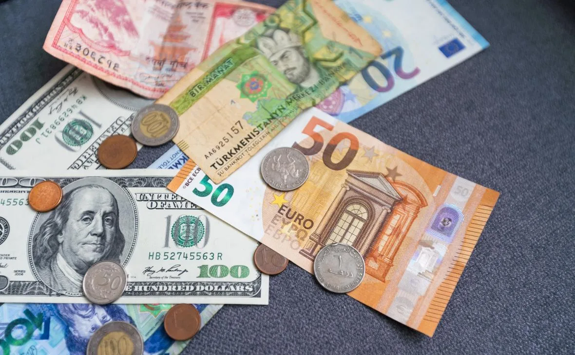 💵 Курс доллара достиг максимума с апреля 2025 года