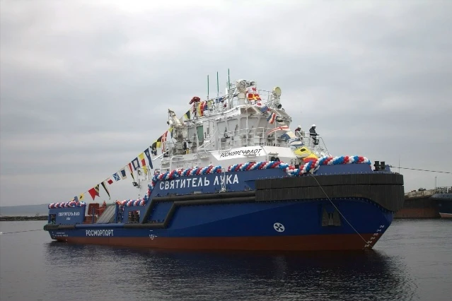 На Онежском ССЗ спустили на воду буксир «Святитель Лука» проекта NE038.