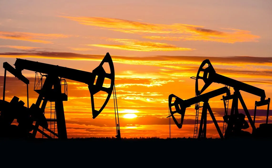 📉 Сбер прогнозирует снижение цены нефти Brent
