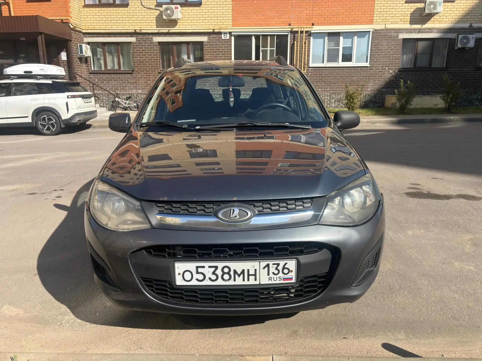 Продам Калину 2014 год, 2 владельца, ПТС оригинал, ни запретов ни штрафов нет, 177 тыс....