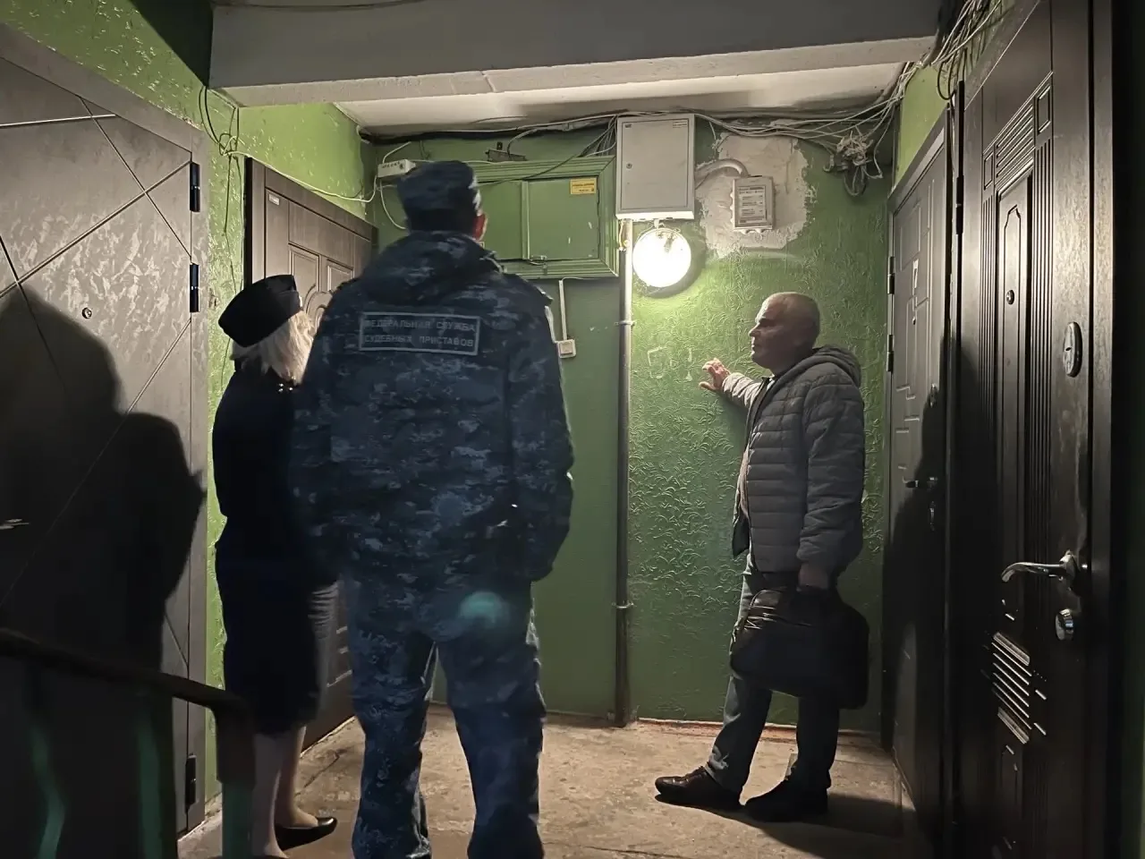 🚨 ДОЛГИ ЗА ОТОПЛЕНИЕ: СУДЕБНЫЕ ПРИСТАВЫ И ТЕПЛОВИКИ ВЫШЛИ В РЕЙД!