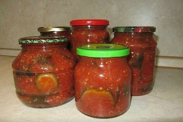 БАКЛАЖАНЫ В ОСТРОМ СОУСЕ