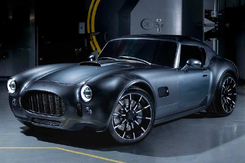 Британцы представили спорткар AC Cobra GT Coupe