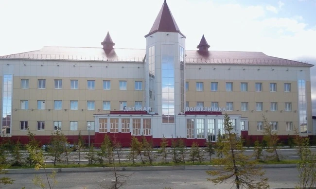Наши медики отправили тёплые вещи семье из Волновахского округа