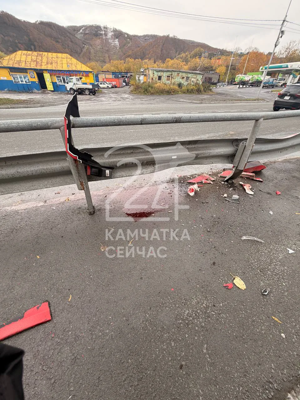 ⚡️ Читатель сообщил о ДТП с КамАЗом в районе школы № 9