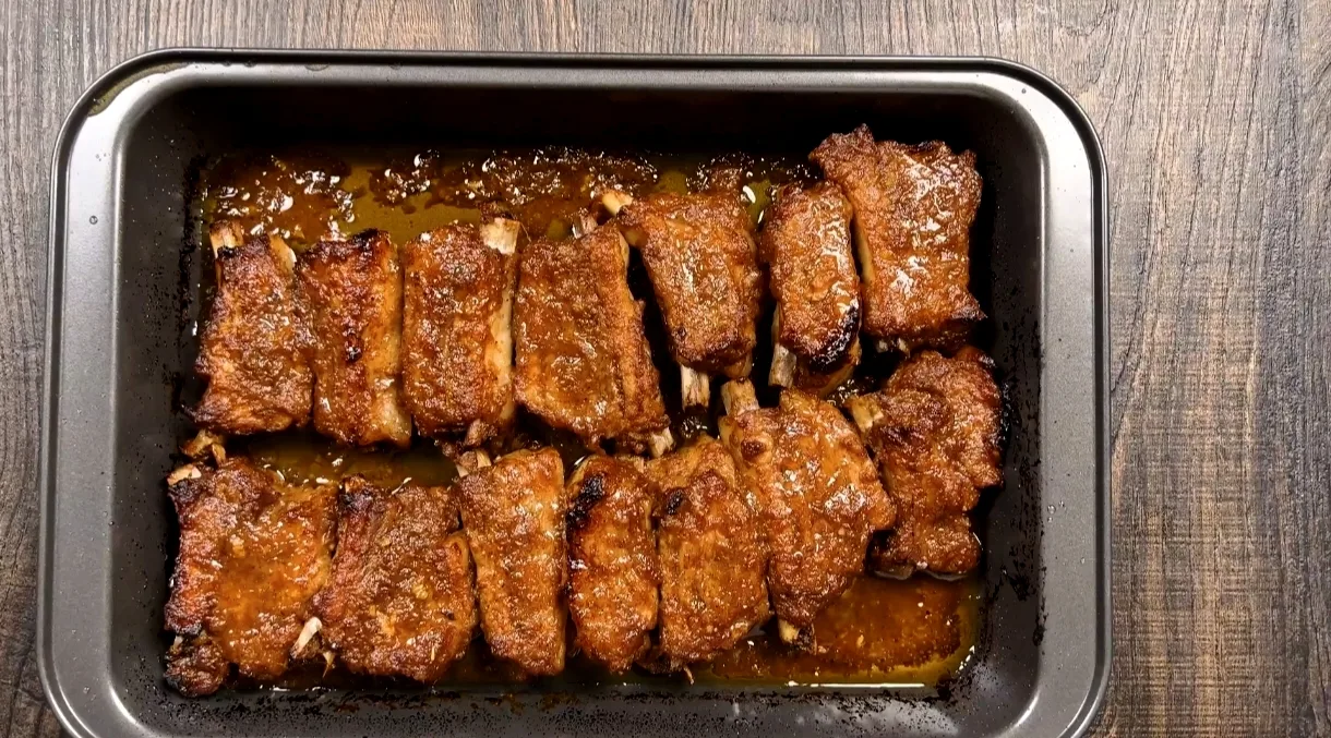 Отличный рецепт вкусных РЕБРЫШЕК в духовке на ужин!