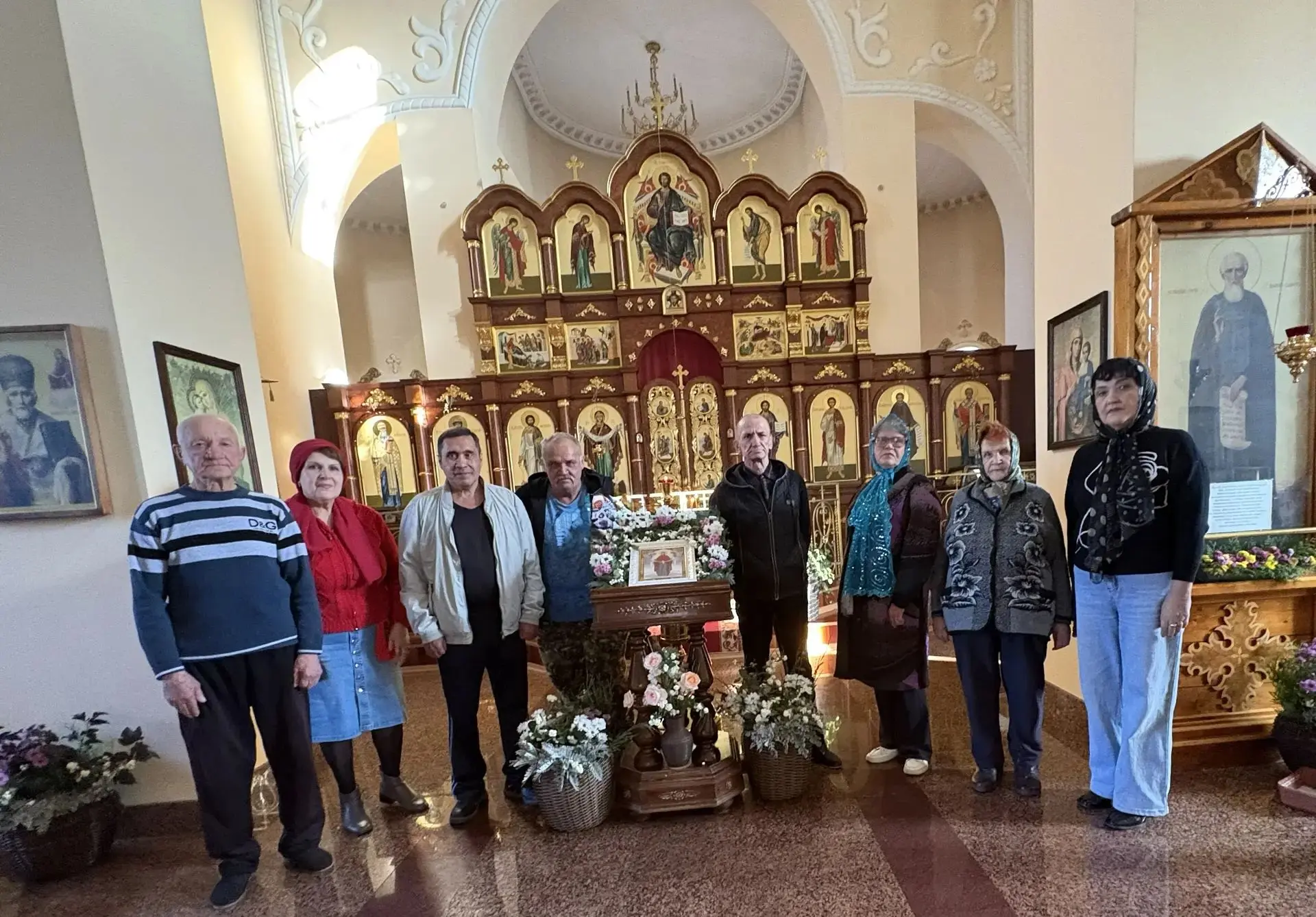 ✅Жители Азнакаевского дома  - интерната посетили местный храм преподобного Сергея Радон...